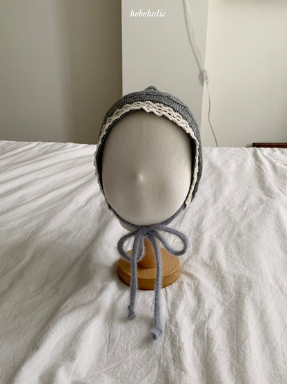 11.CableKnitBonnet