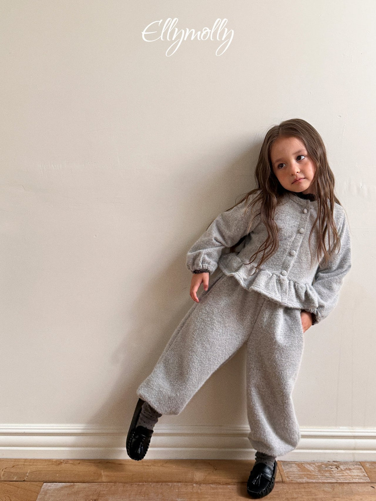 ［ellymolly］snowflake angora jogger pants