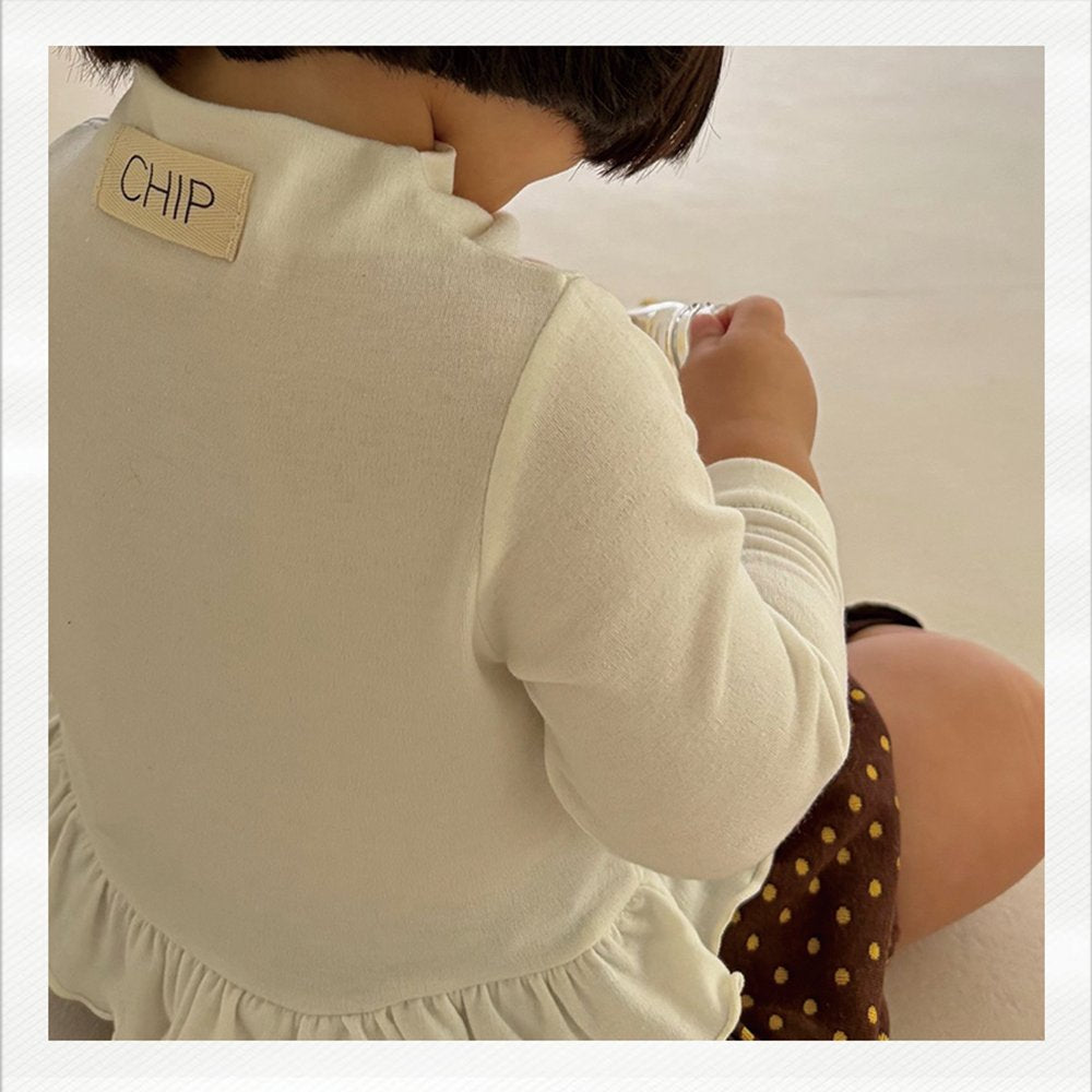 【秋のPRE-ODER 5%OFF】07.Frill Mock Neck Tee