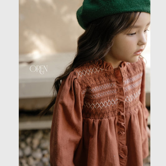 ［OREN］merci smocked blouse