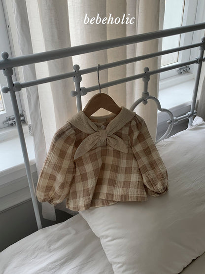 29.MellyCapeBlouse