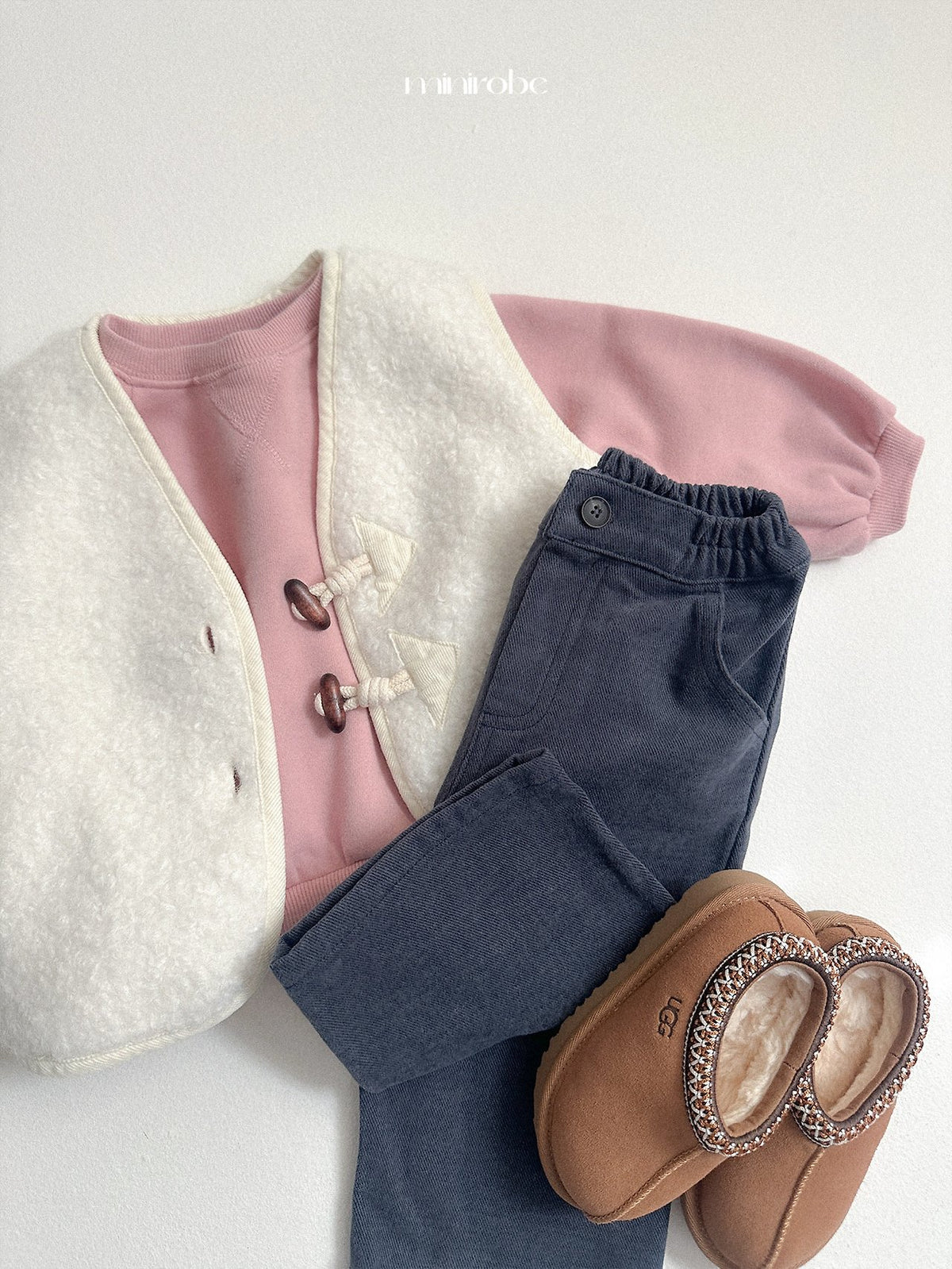 ［minirobe］raglan rounded sweatshirt