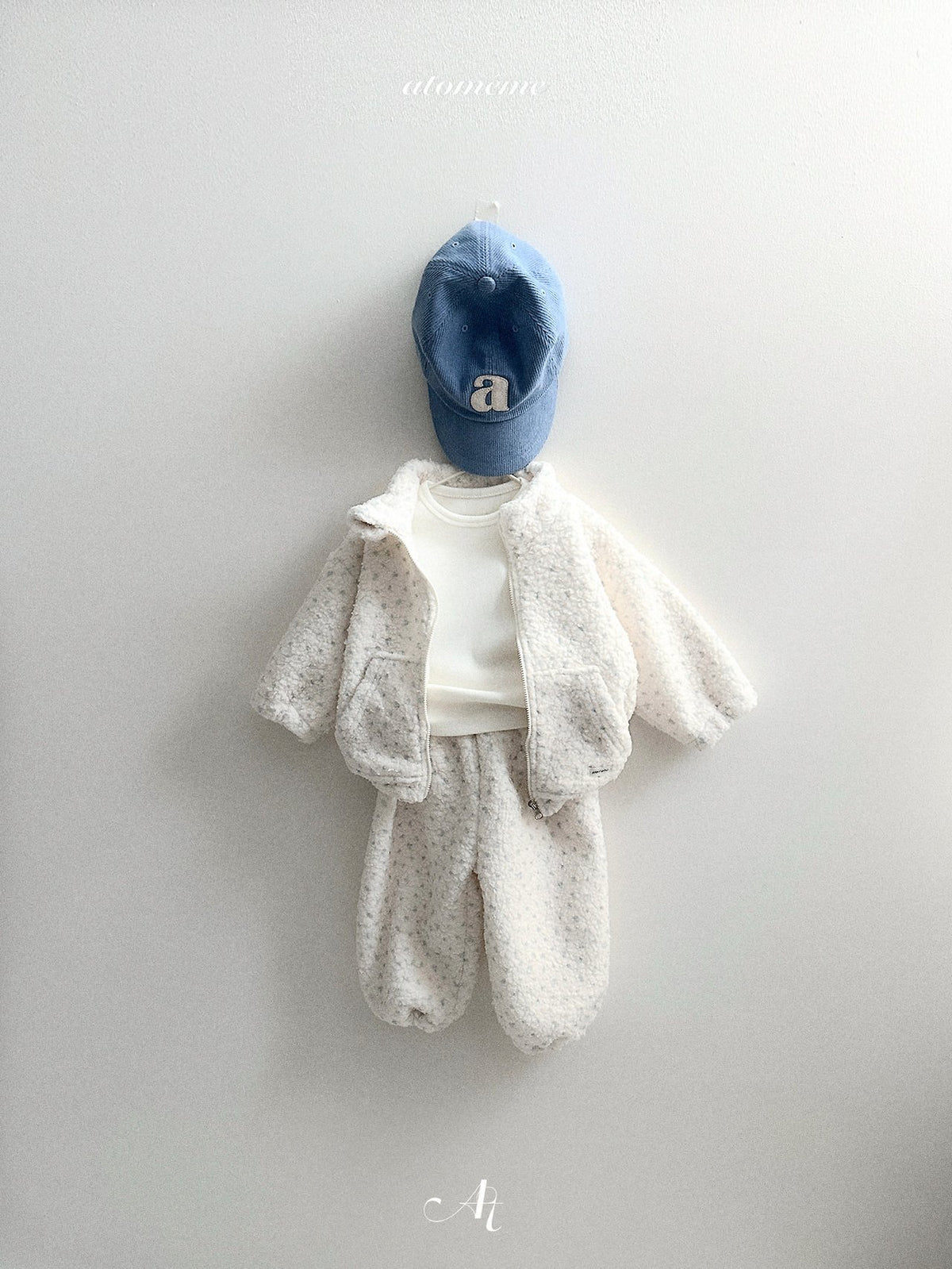 ［atomeme］teddy zip-up