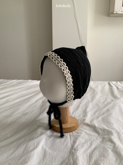 11.CableKnitBonnet