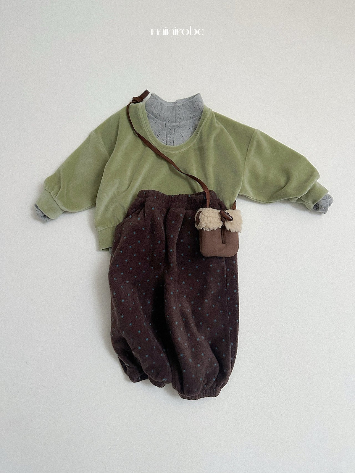 ［minirobe］fleece jogger pants