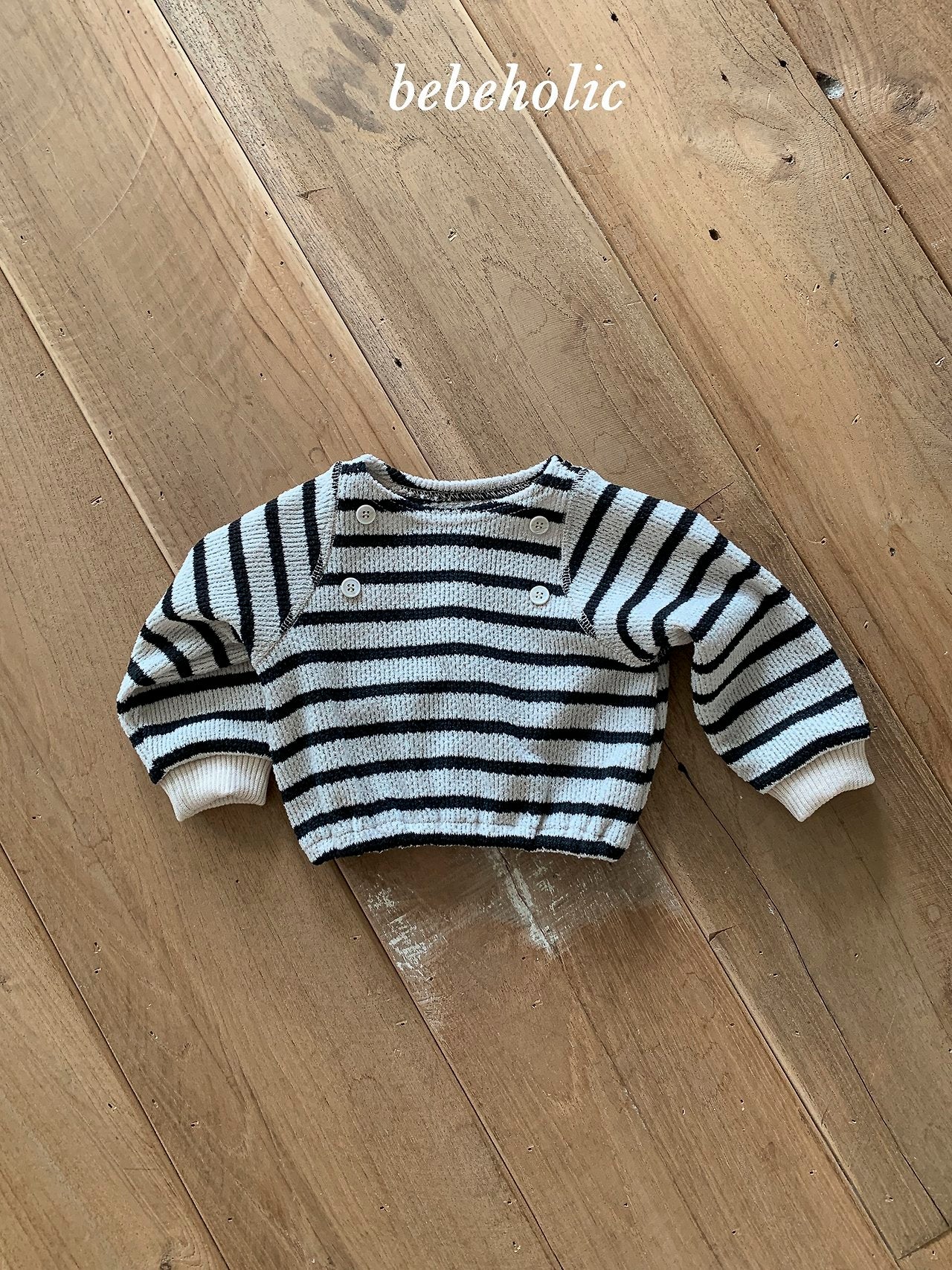 27.WoolDefSweatshirt