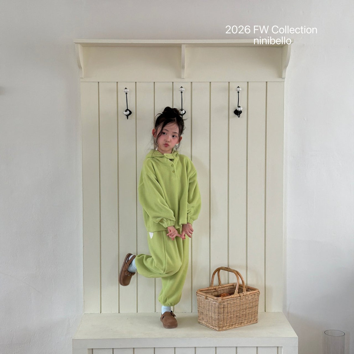 ［ninibello］teletubby fleece hoodie