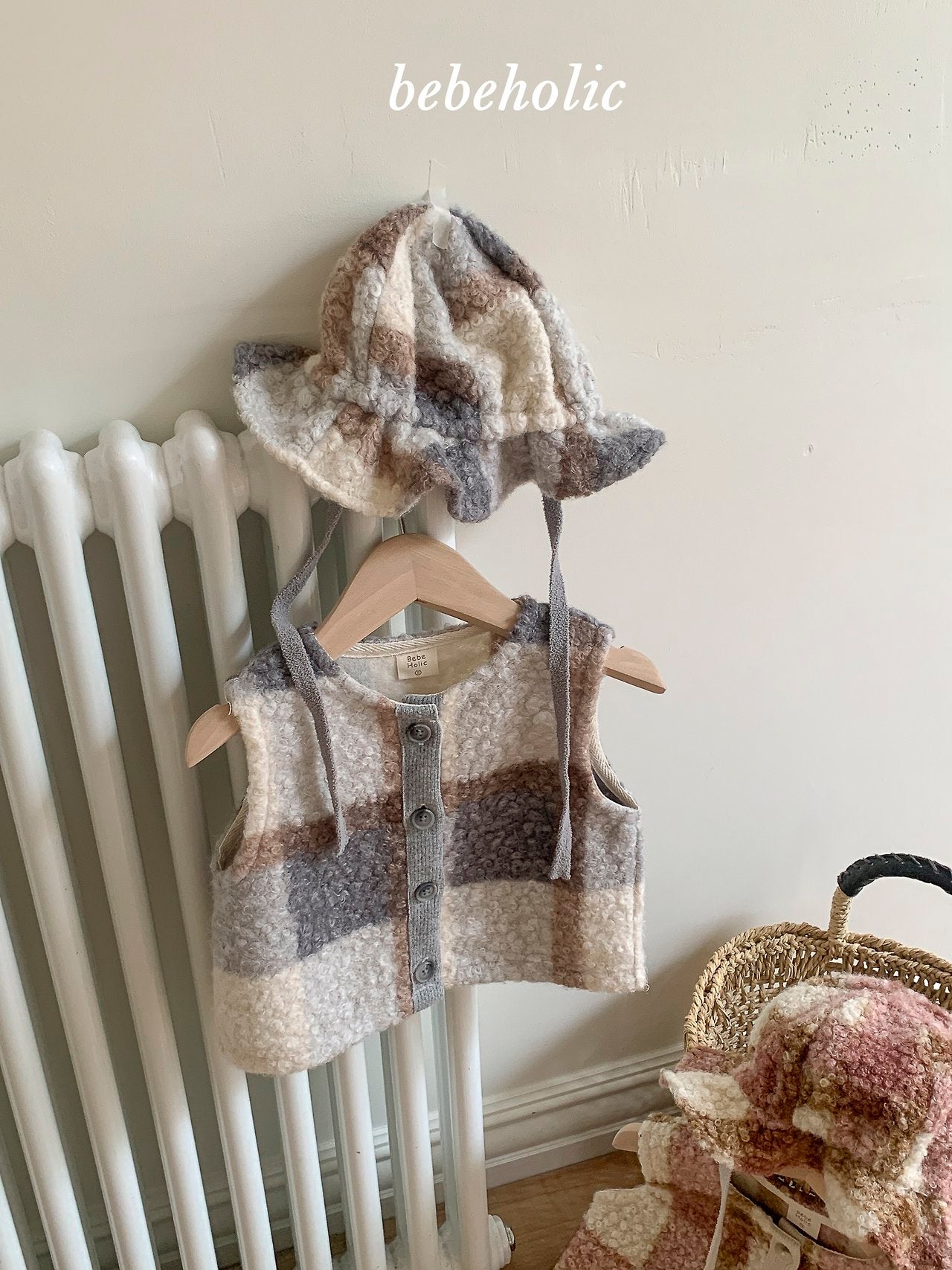 15.RoyCheckBucketHat