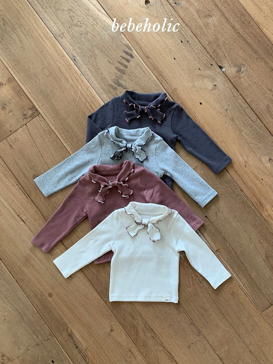 20.TieT-Shirt