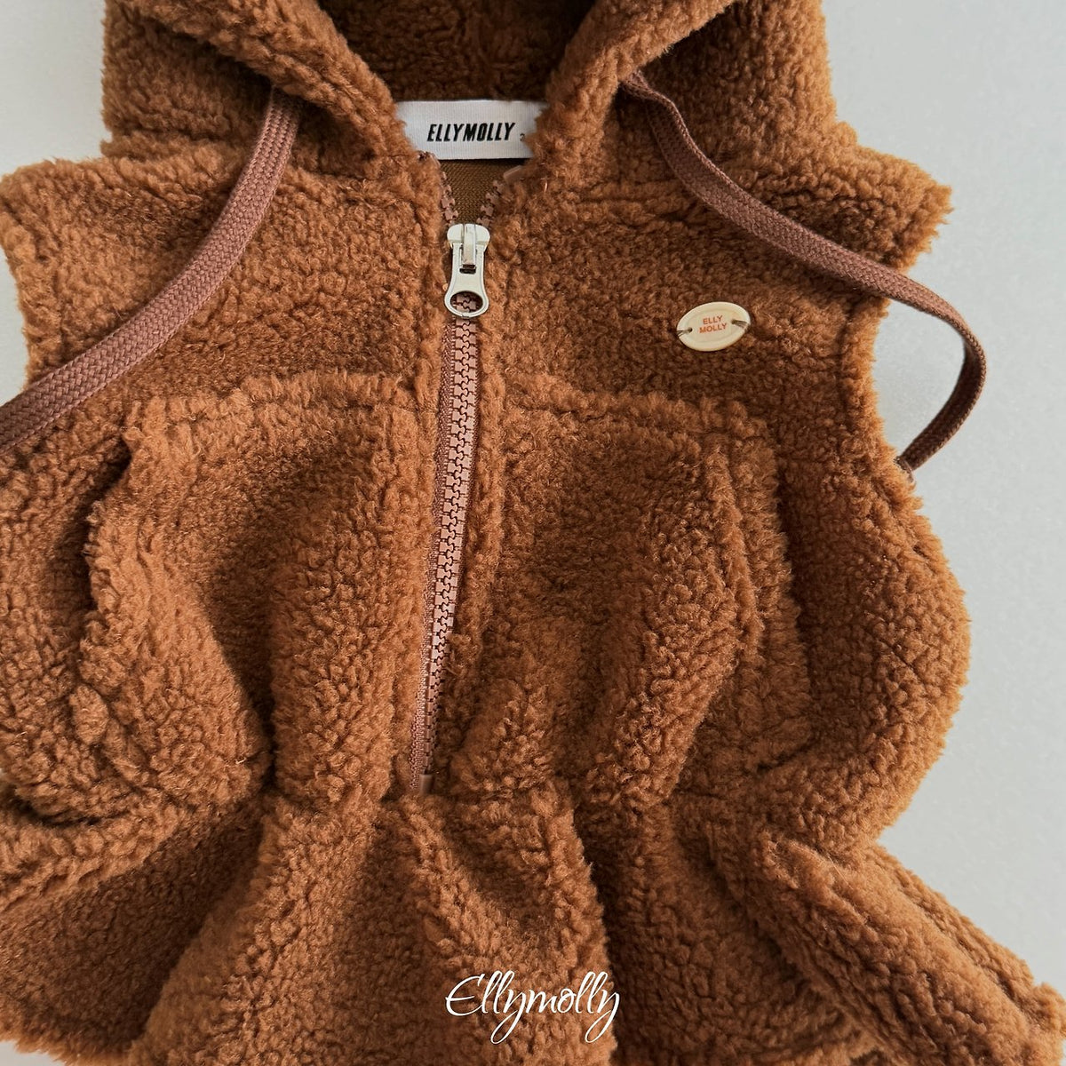 ［ellymolly］bear hood vest