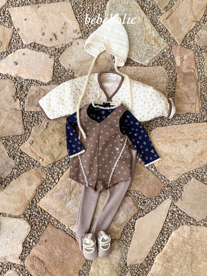 45.EveSuspenderRomper