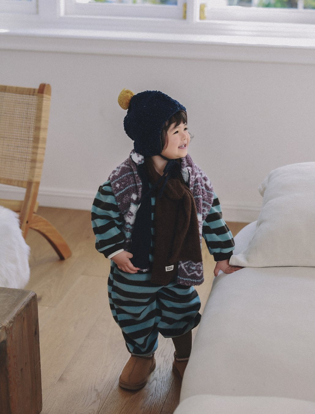 ［ONU］big stripe sweatshirt
