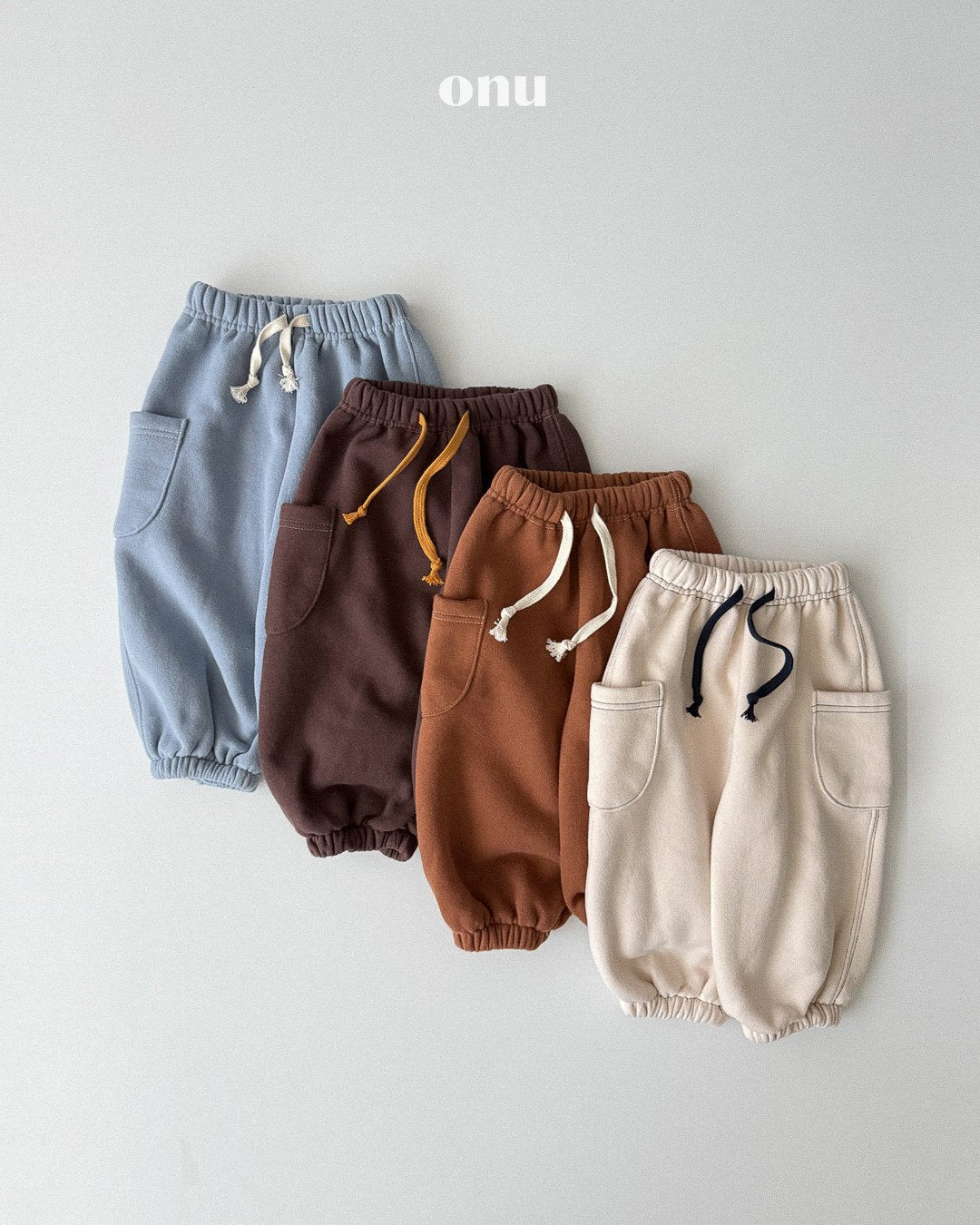 ［ONU］pocket jogger pants