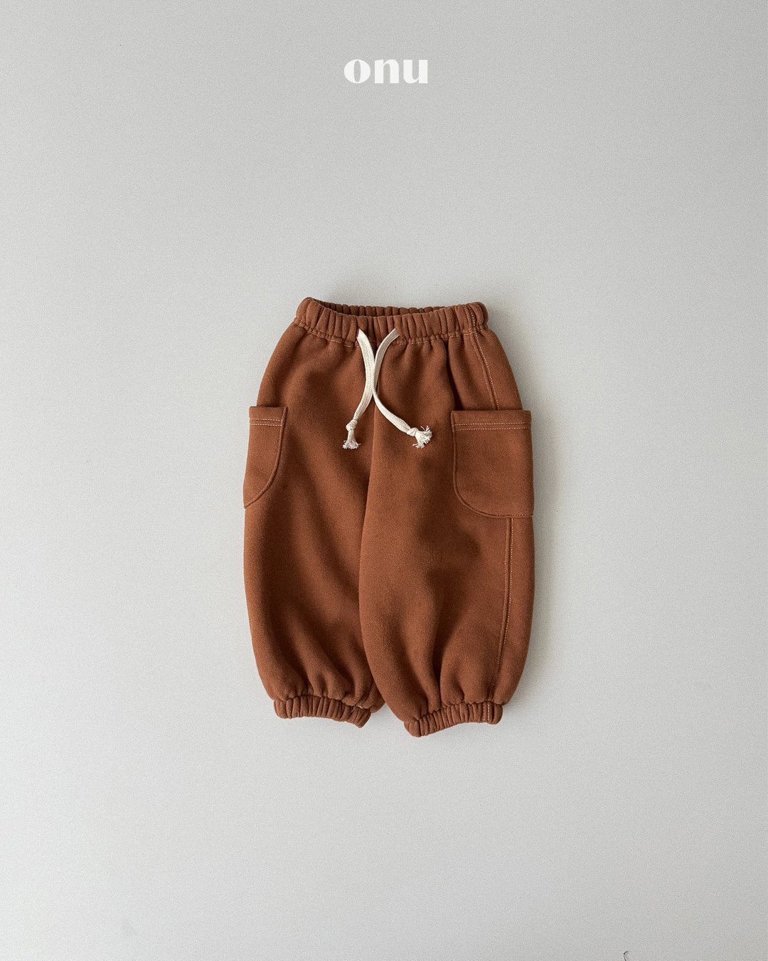 ［ONU］pocket jogger pants