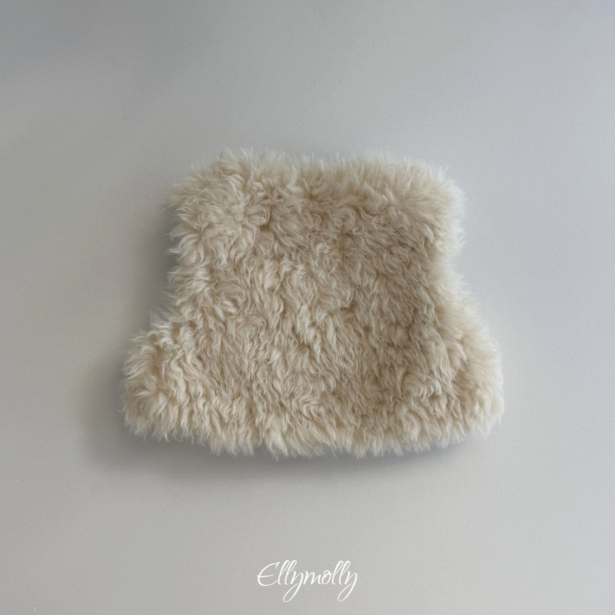 ［ellymolly］furbly reversible vest