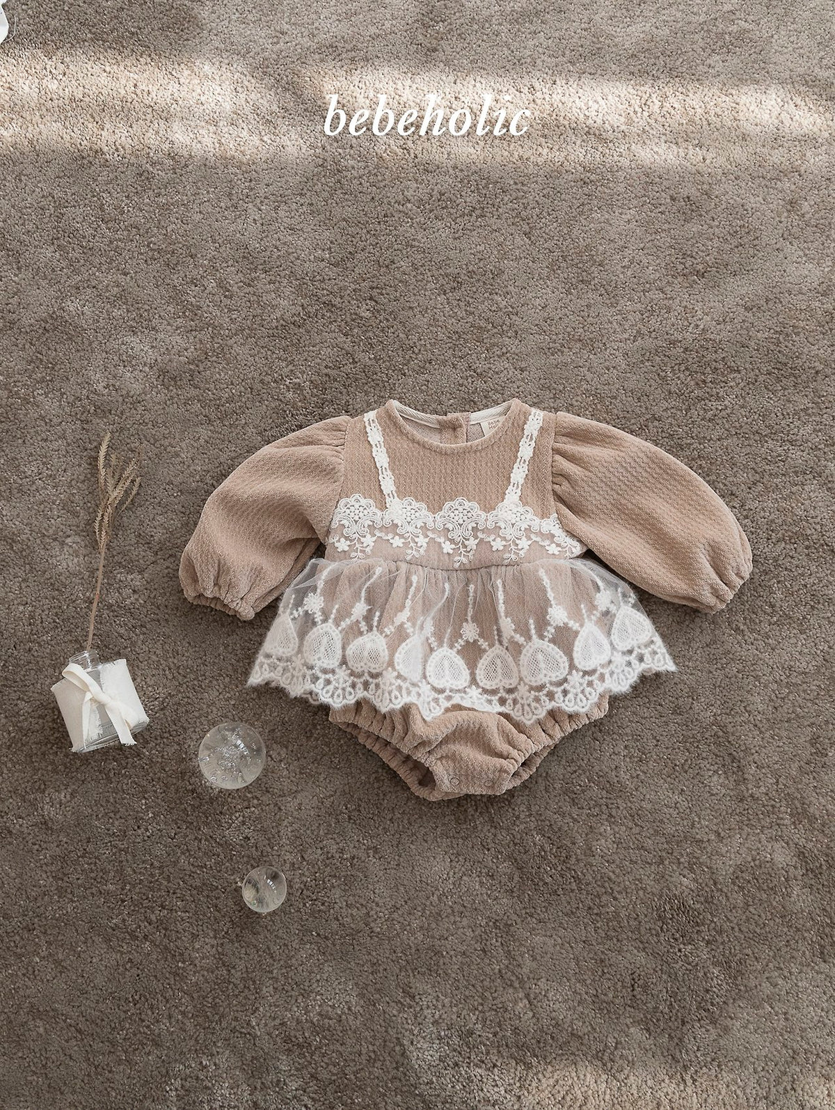 ［bebeholic］heart jelly suit