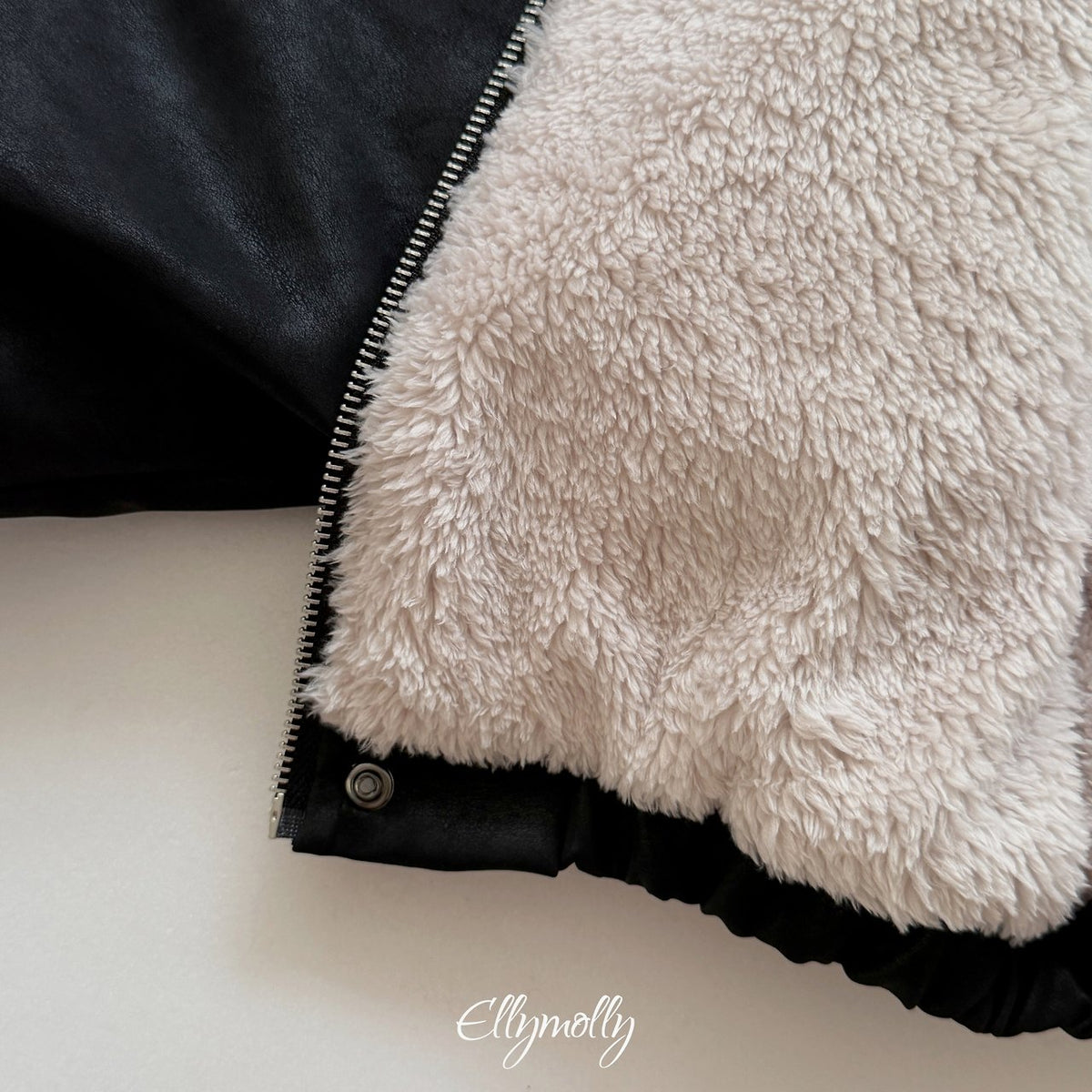 ［ellymolly］big collar shearling jumper