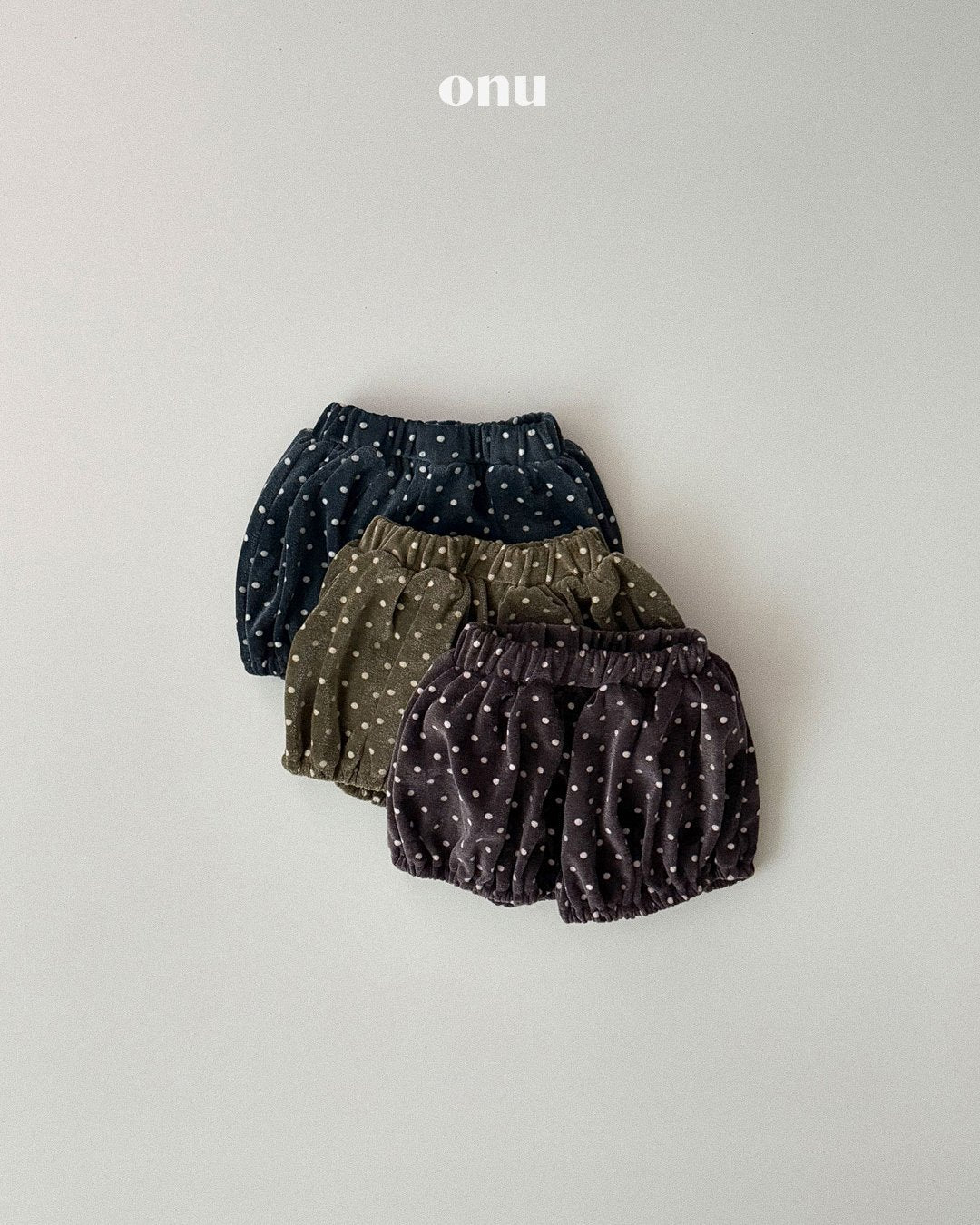 ［ONU］velvet dot bloomers