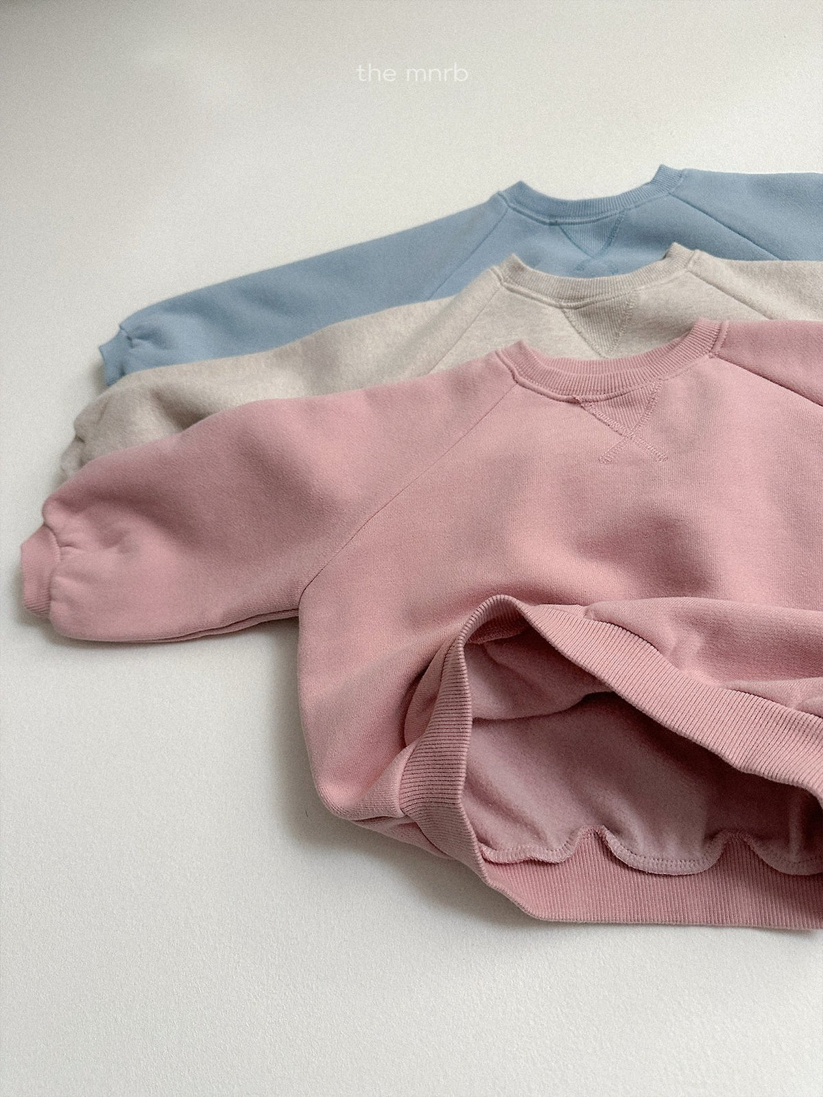 ［minirobe］raglan rounded sweatshirt