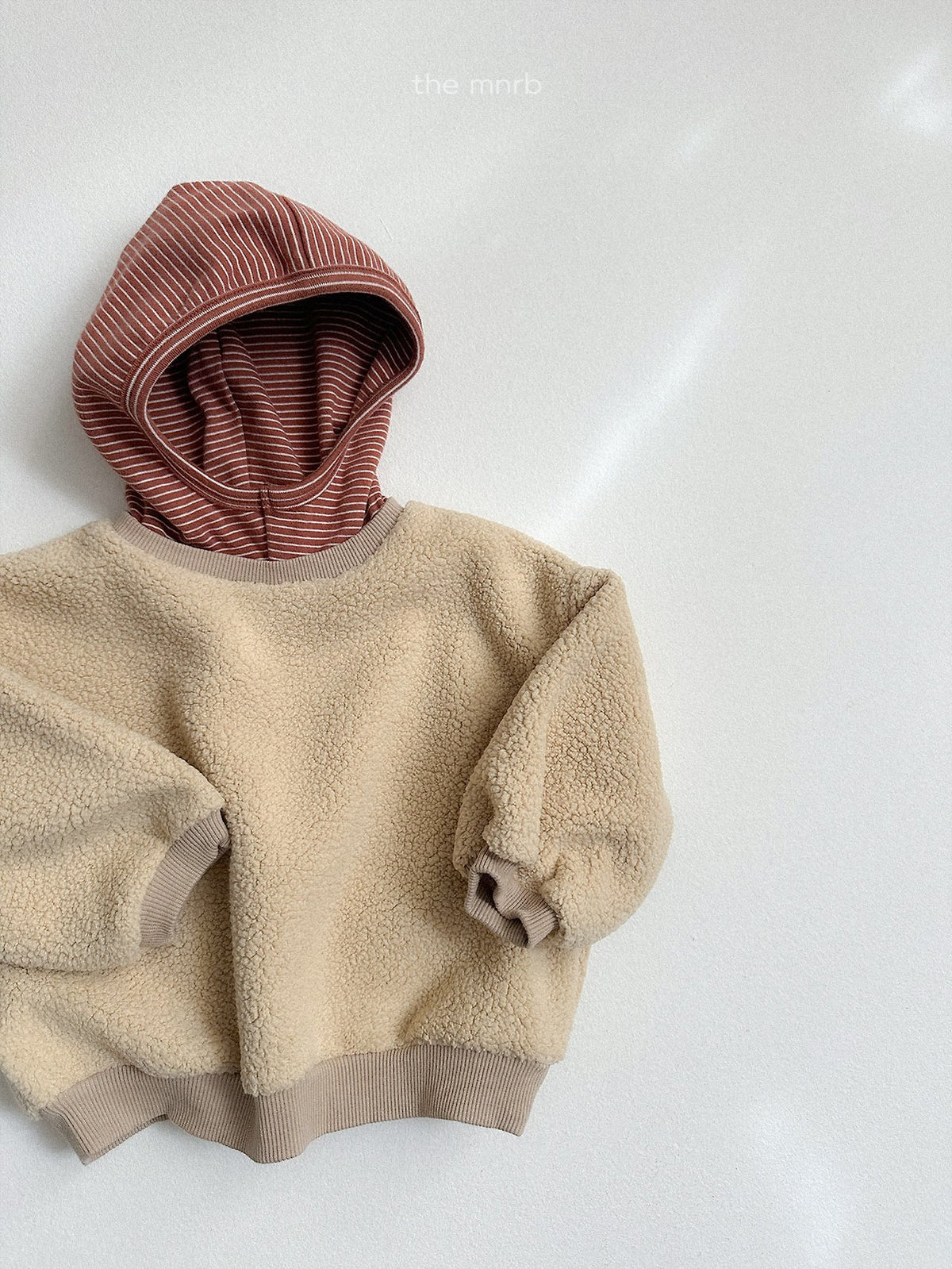 ［minirobe］boa fleece hooded sweatshirt