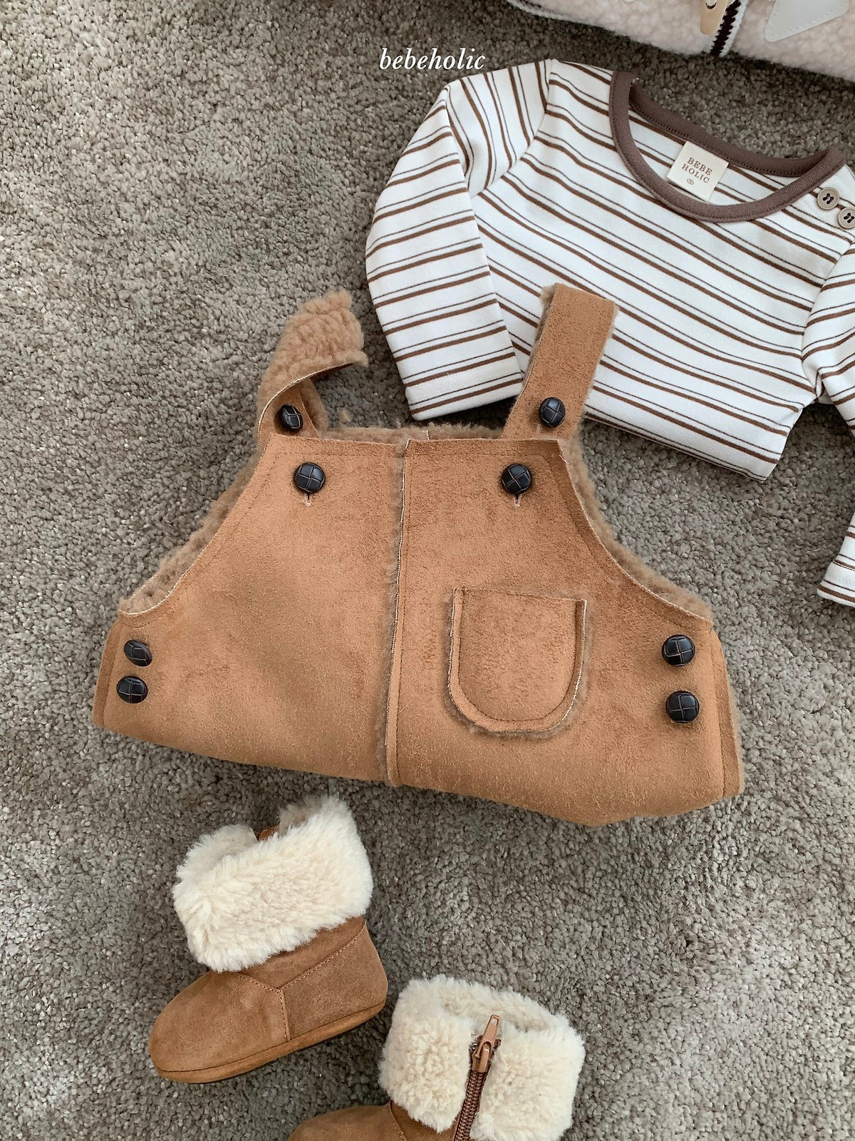 ［bebeholic］moose suspender suit