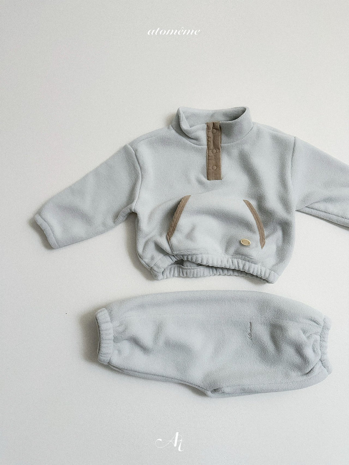 ［atomeme］cloud anorak